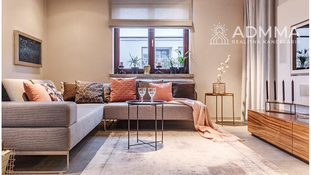 DOM na kľúč - výborne riešený 4.izb. bytdg