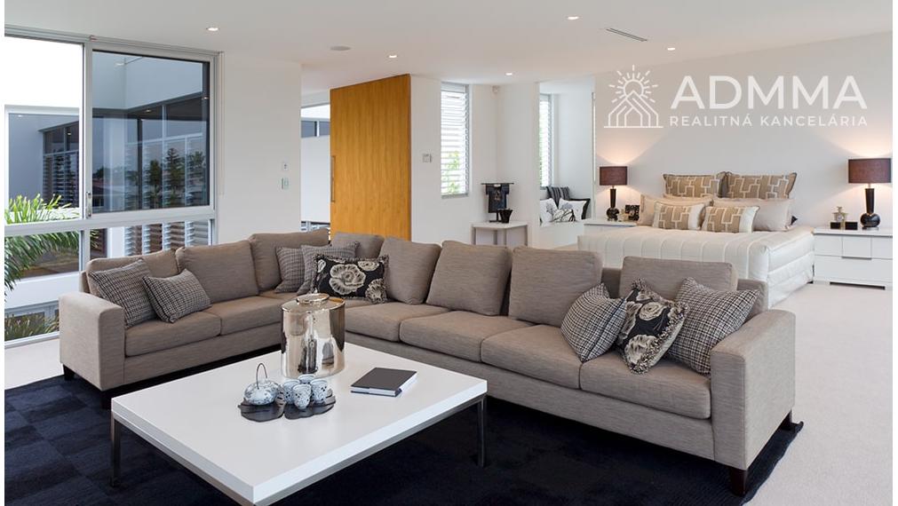 DOM na kľúč - výborne riešený 4.izb. bytdg